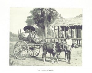Alice Hart published the book ‘Picturesque Burma’ also in 1897. This is one of the photos from this collection.