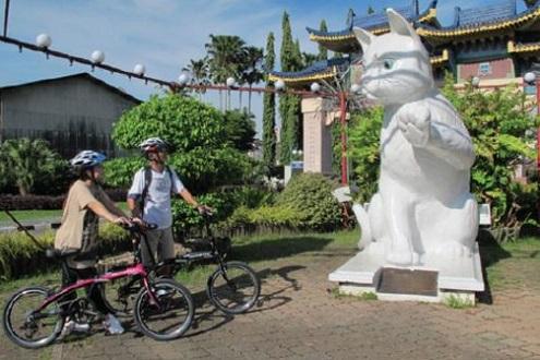 Kuching by bike 
