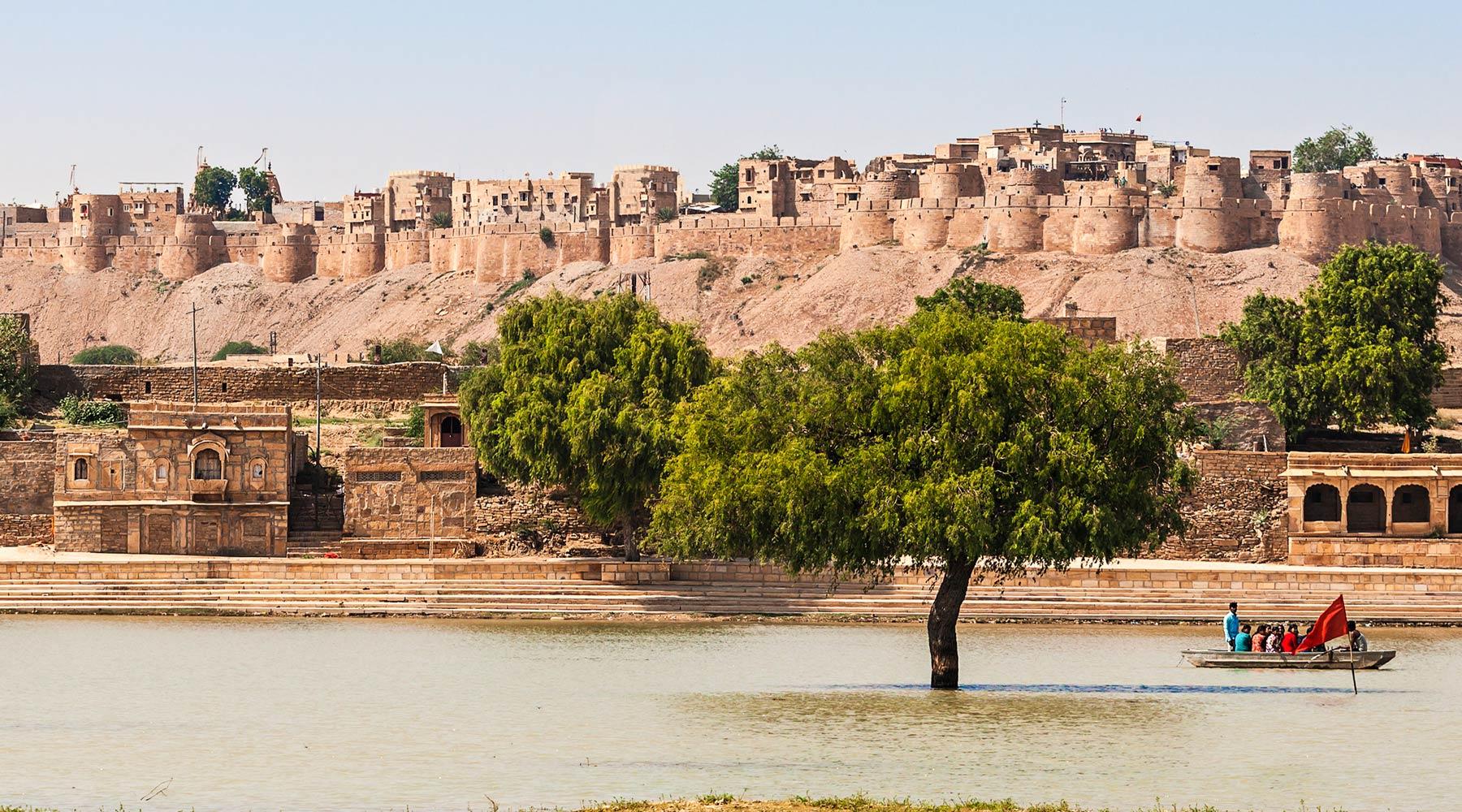 Holidays in Rajasthan & the Golden Triangle 