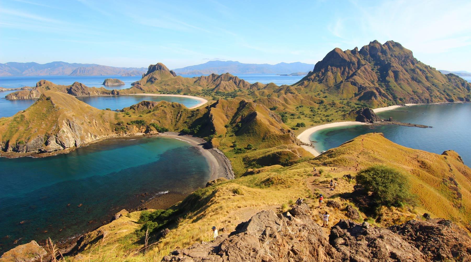 Immersive Holidays in Komodo & Flores