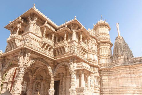  Visit to Hutheesing Jain Temple