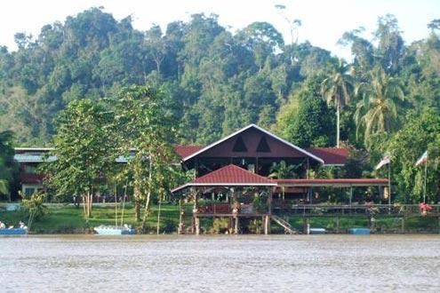 Kinabatangan Riverside Lodge