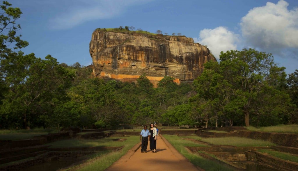 Philly and her Chauffeur Guide Saman in front of Sigiriya