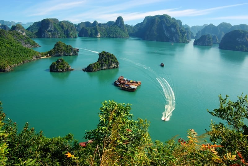 Picturesque sea landscape. Ha Long Bay, Vietnam