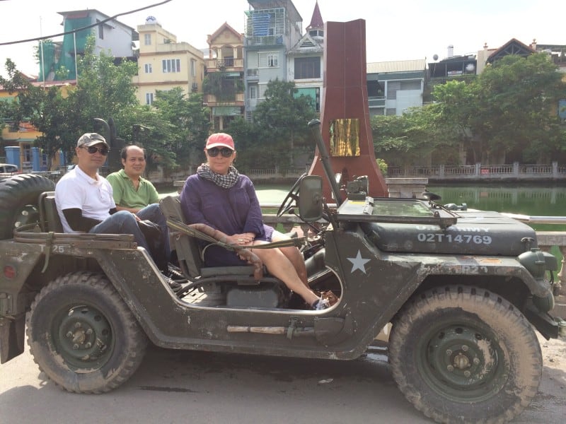 hanoi-out-with-the-boys