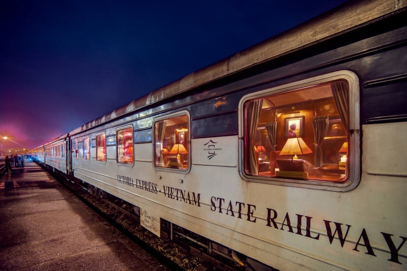 overnight victoria express train to Sapa