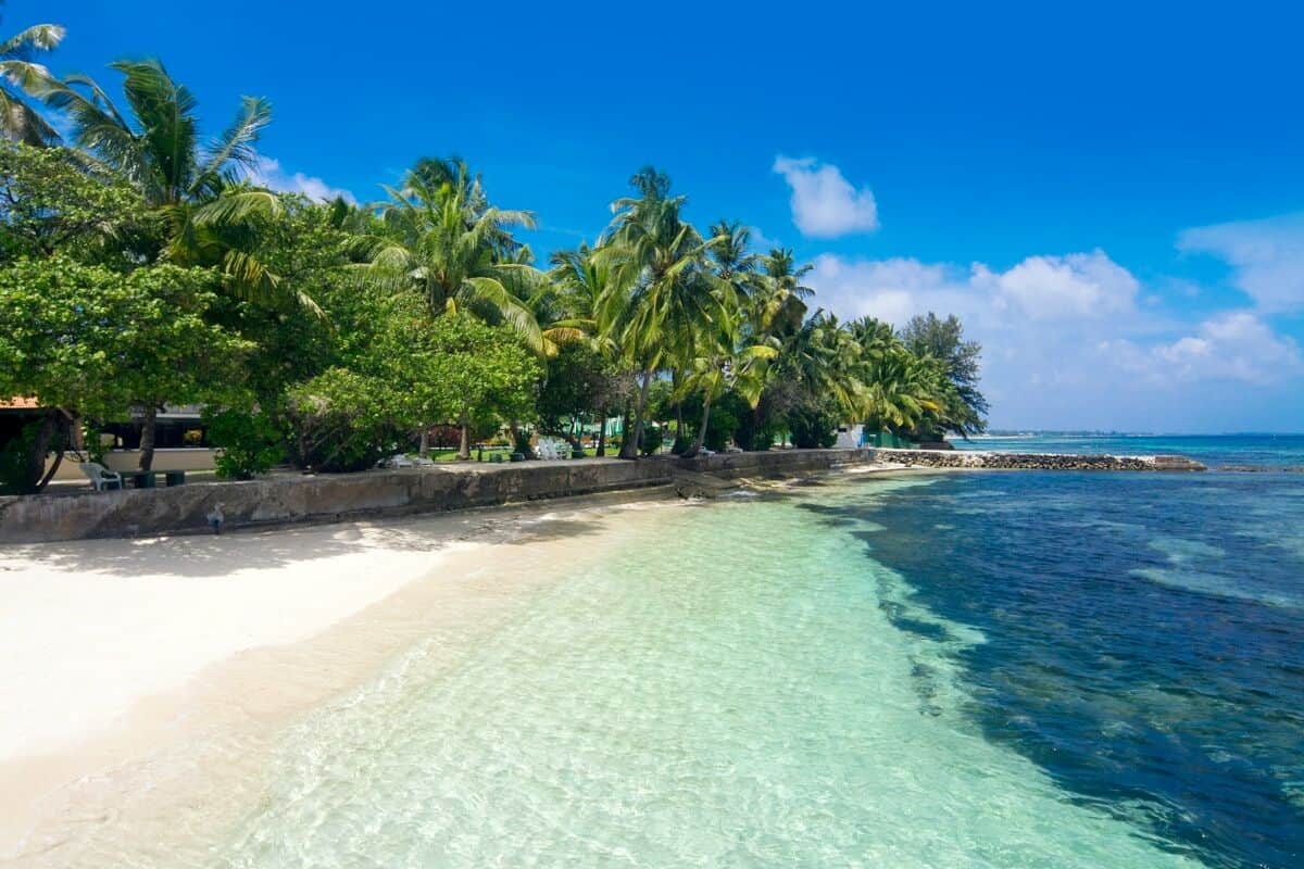 Culture in the Maldives: new flight route to Gan Island - Experience ...