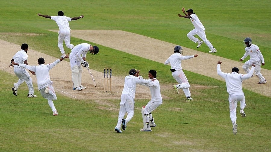 England cricket team celebrating taking a wicket