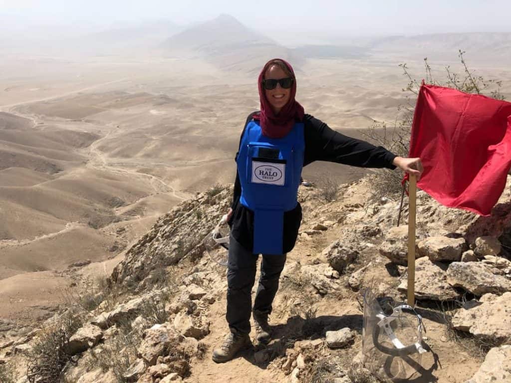 Afghan - Working at a mountain minefield task in Samangan