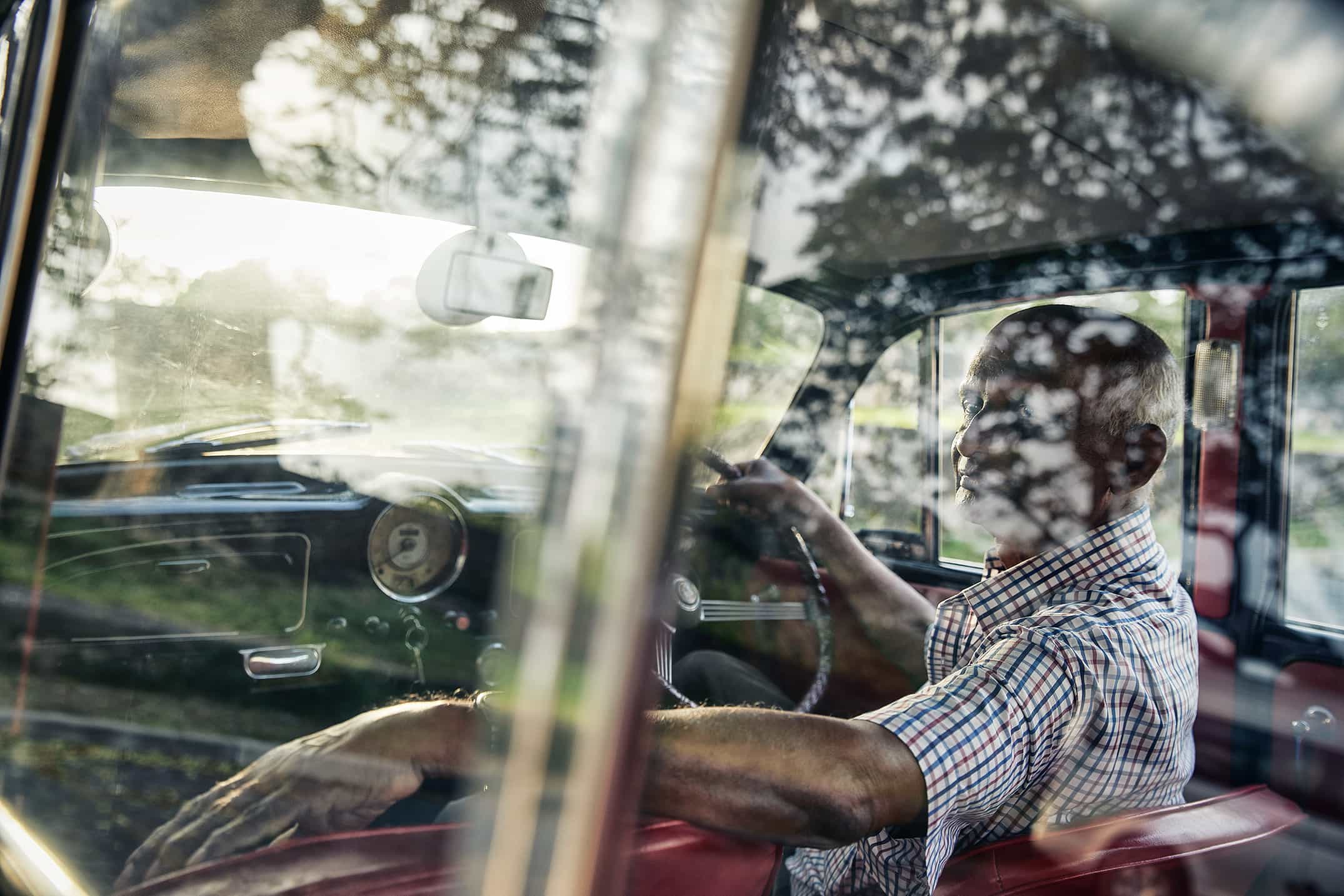 A Vintage car in Sri Lanka with chauffeur driver