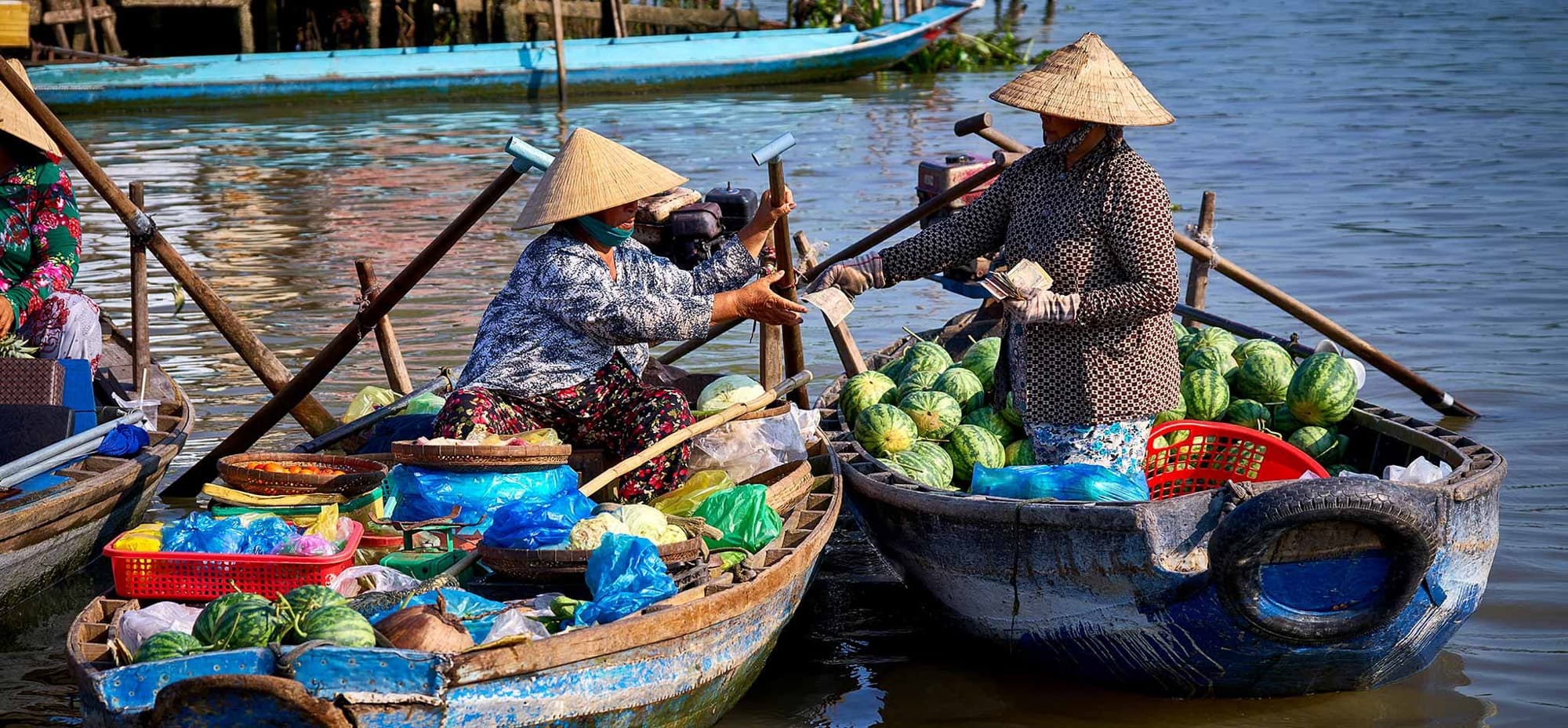 Azerai in Vietnam