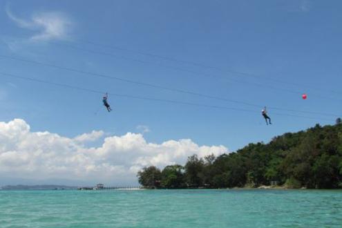 Zipline from island to island