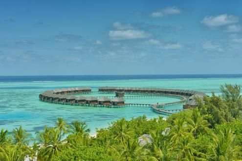 Olhuveli Beach & Spa Resort