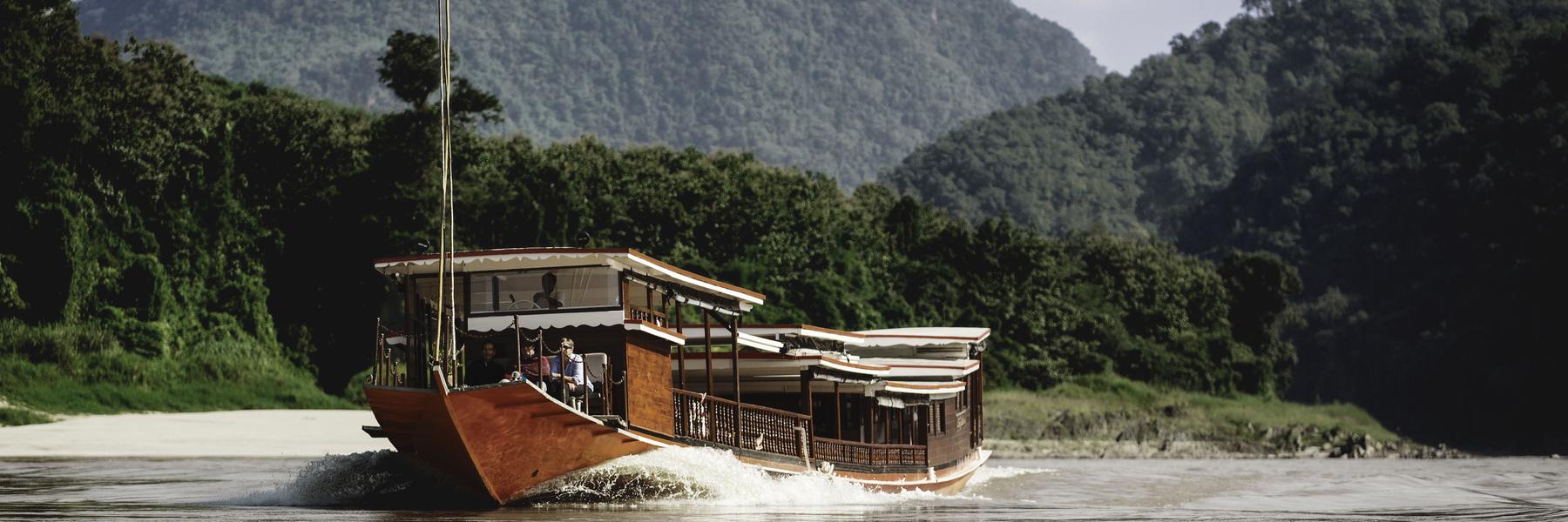 Laos to Thailand via The Mekong