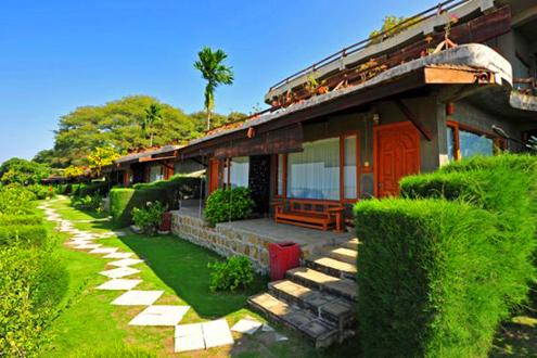 Bagan Thande Hotel