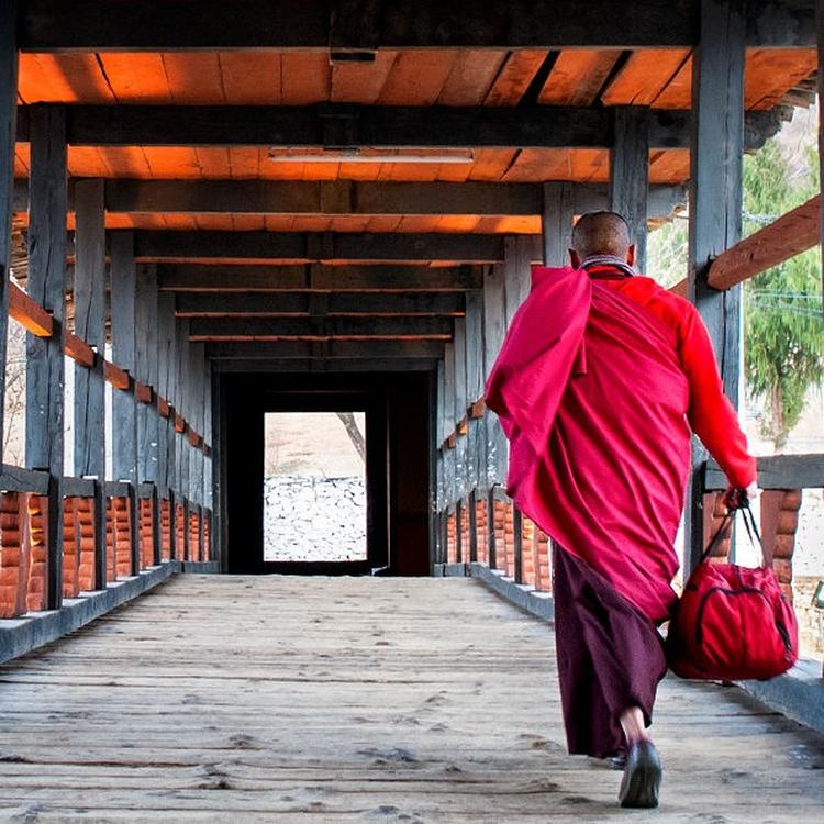 Bhutan's Highlights with a Twist 
