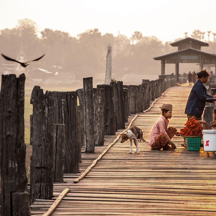 Relaxed Myanmar in Style