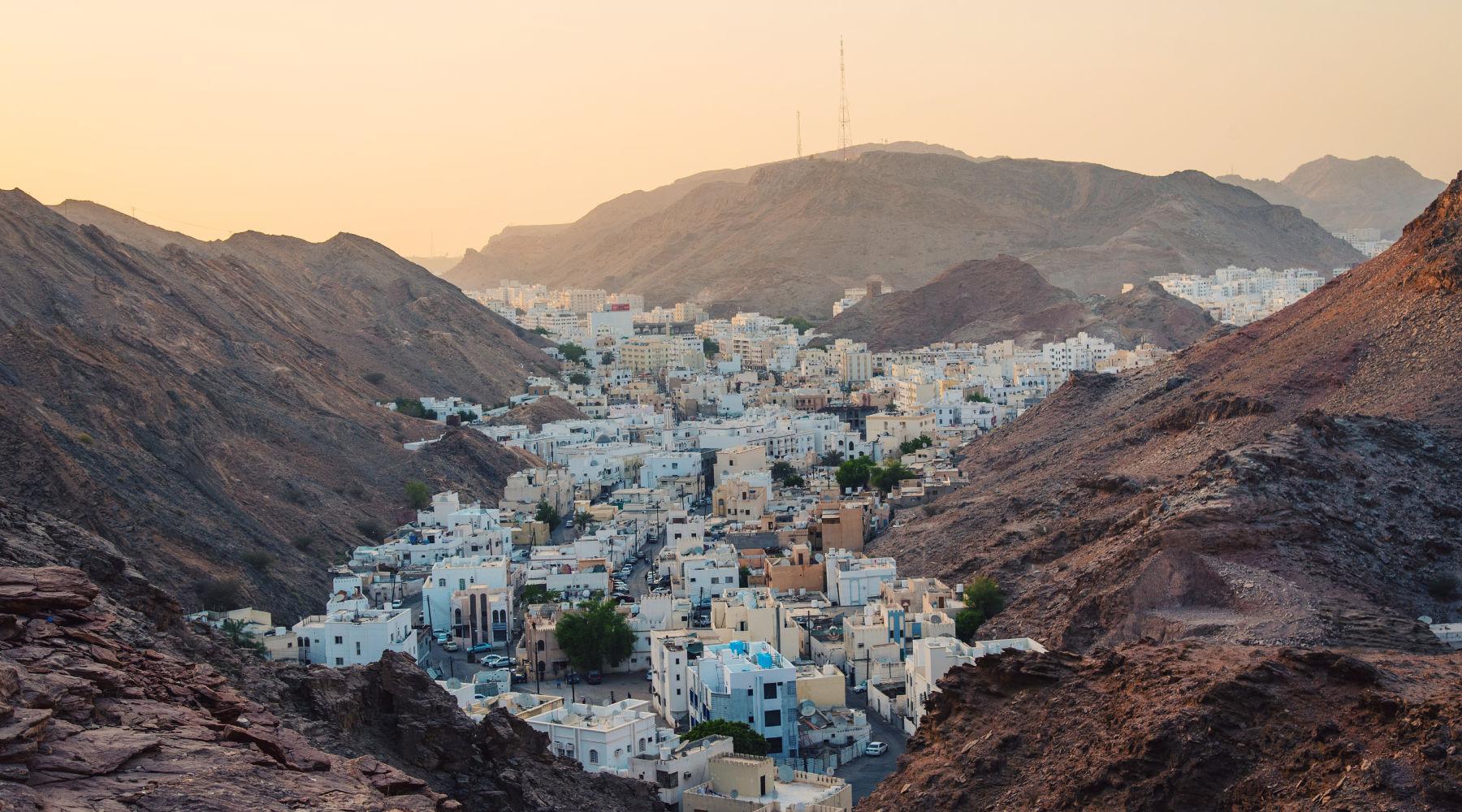 Why Visit The Al Hajar Mountains?