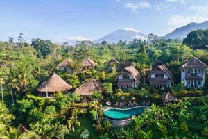 Surya Shanti Villa Sidemen