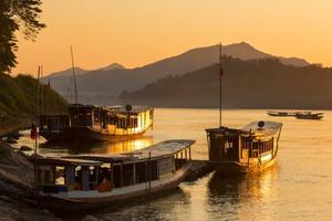 Laos to Thailand via The Mekong