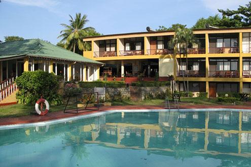 Safari Hotel