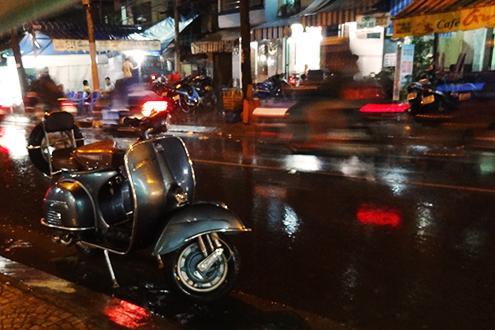 Saigon Vespa Tour