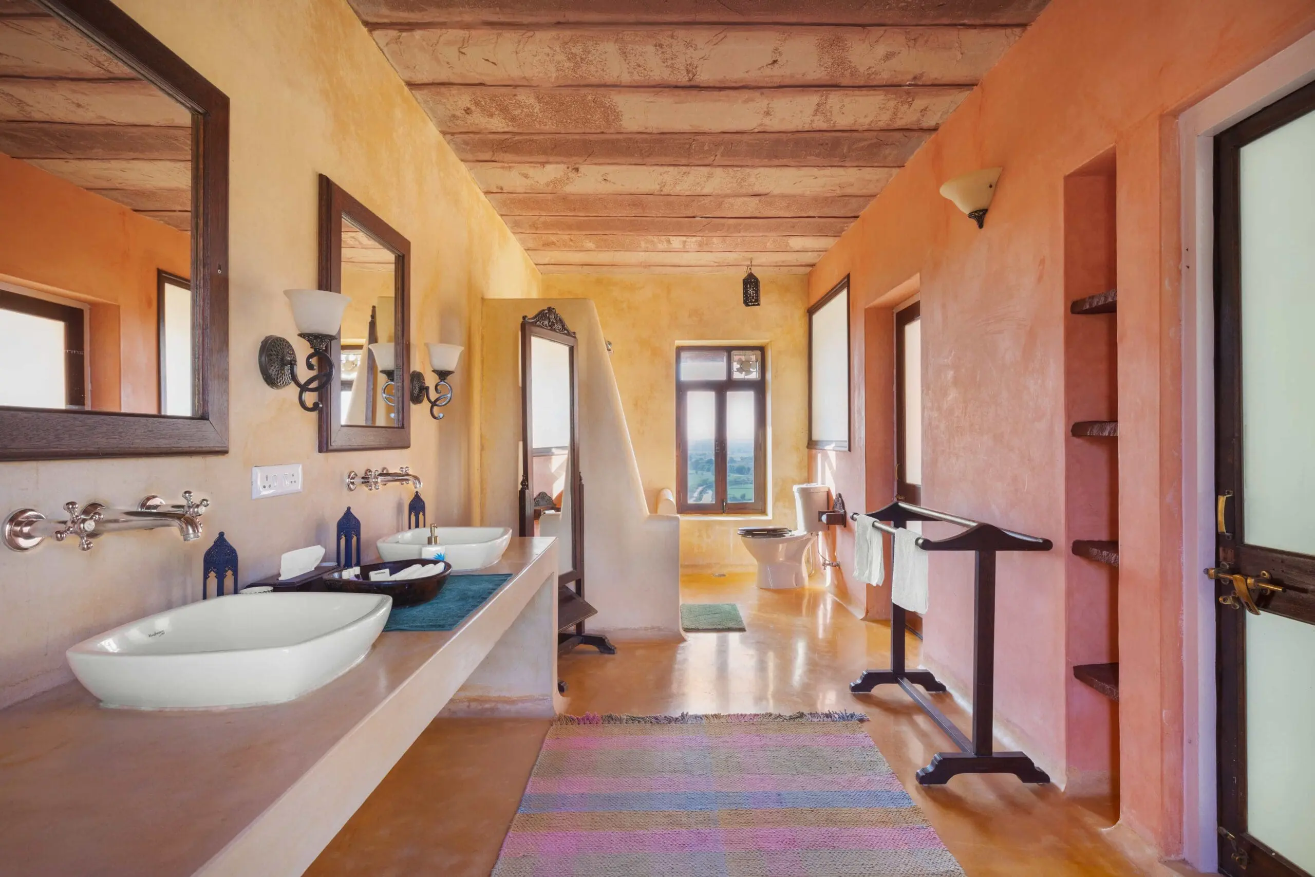 bathroom at ramathra fort