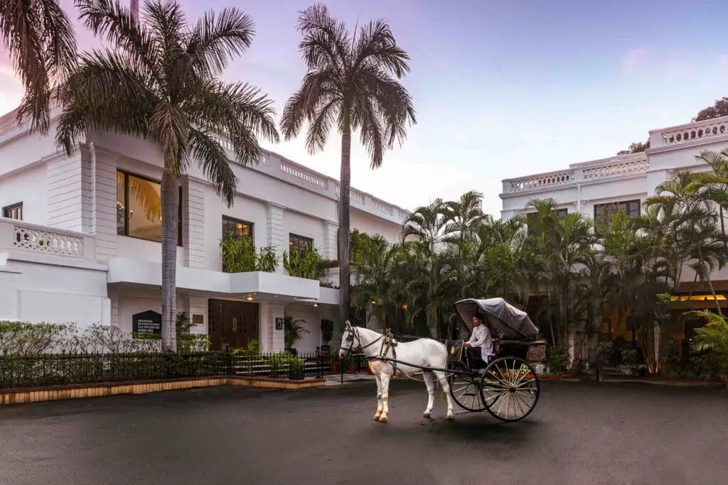 horse carriage at jehan numa palace