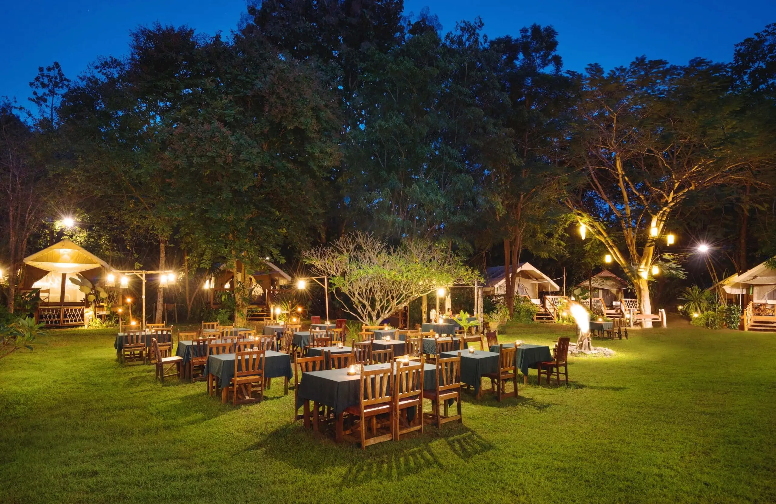 Hintok River camp outside eating area