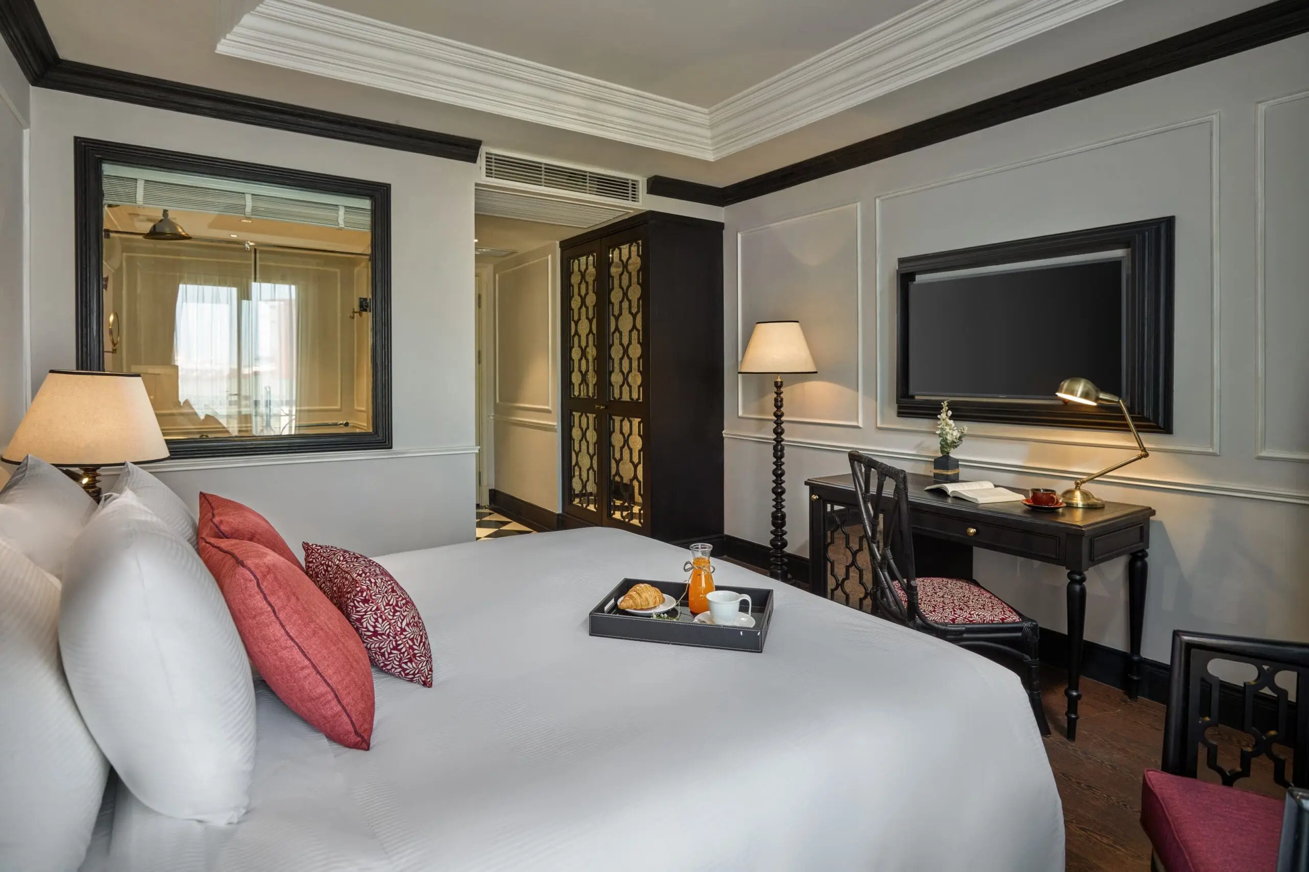 Aira Boutique room