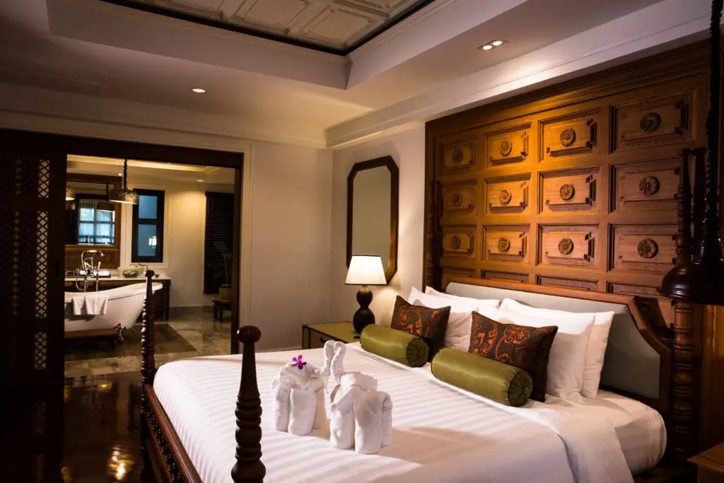 Na Nirand Resort room