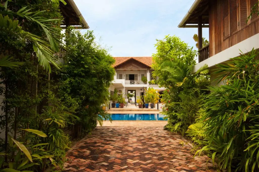 Bambu Battambang walkway