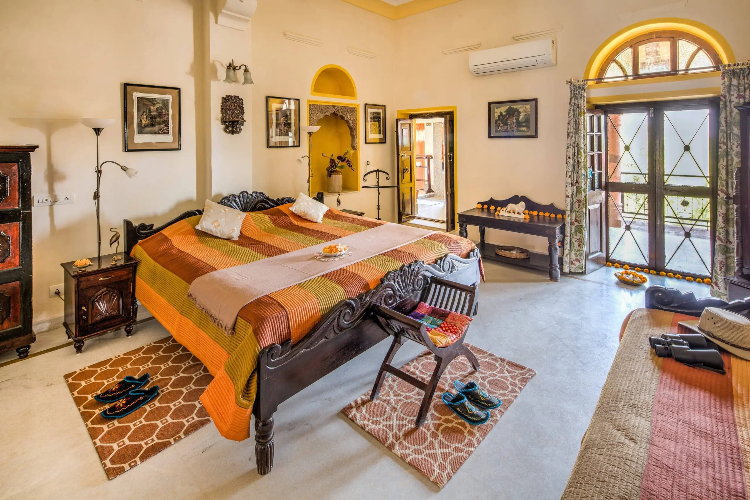 Rooms at Chanoud Gahr