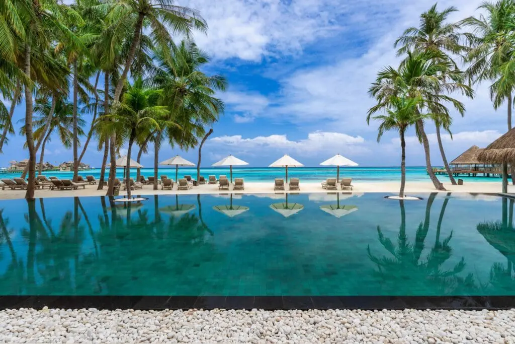 Main pool Gili Lankanfushi