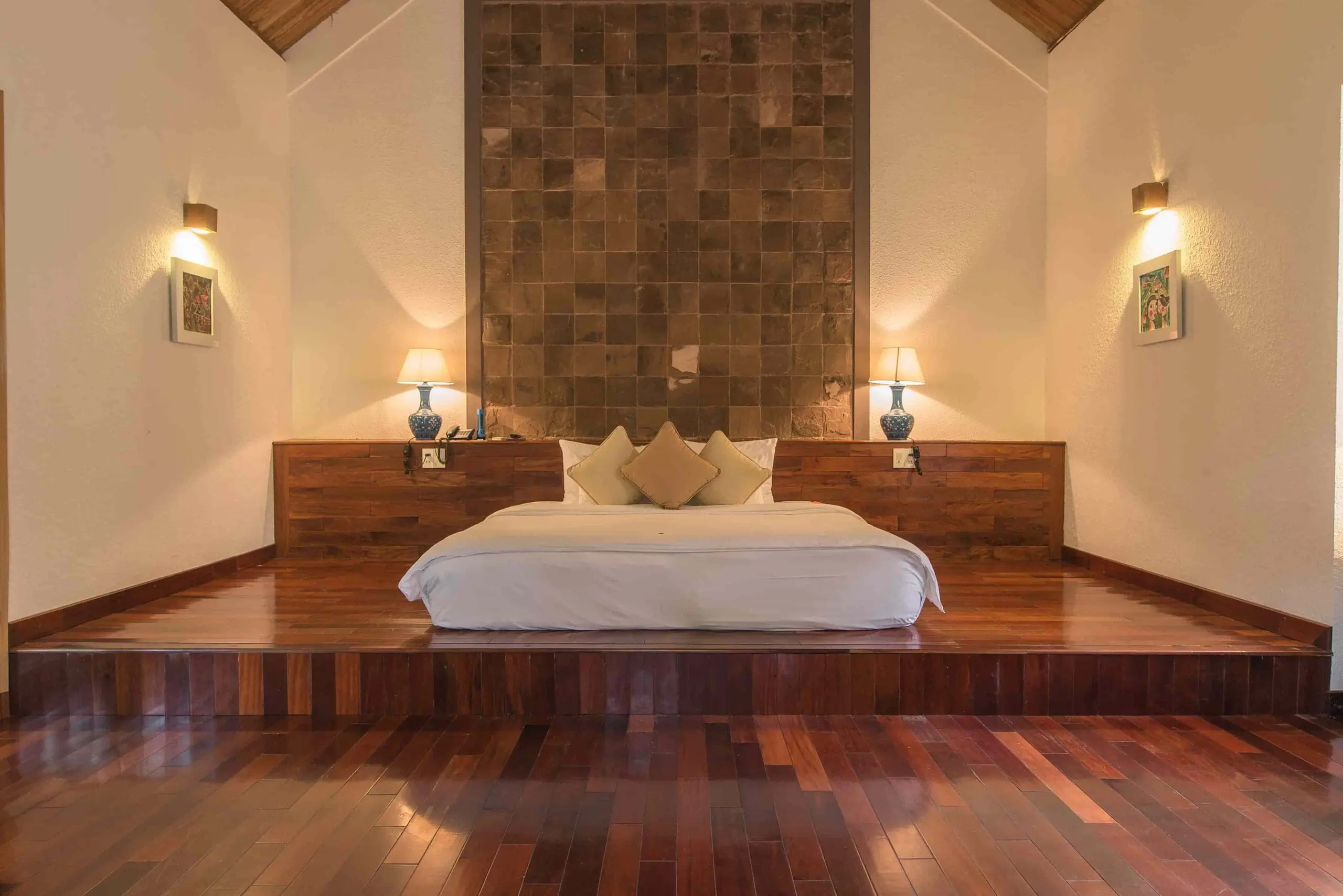 Honeymoon room Pilgrimage Hue