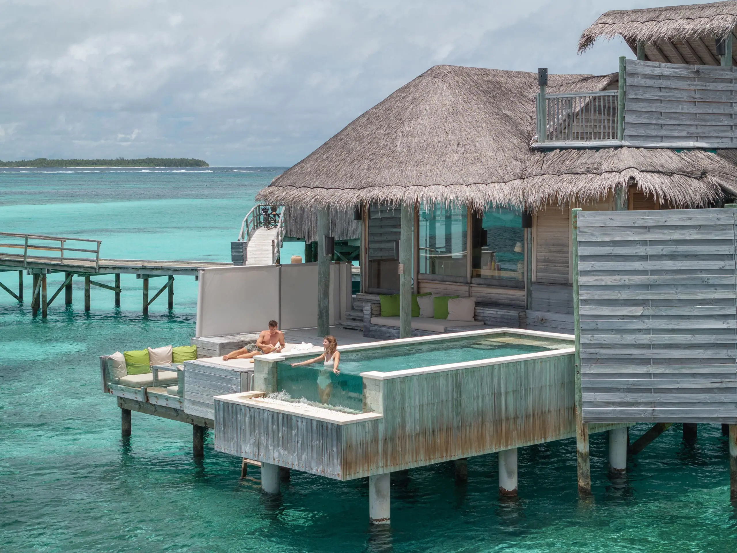 Laamu Water Villa with Pool