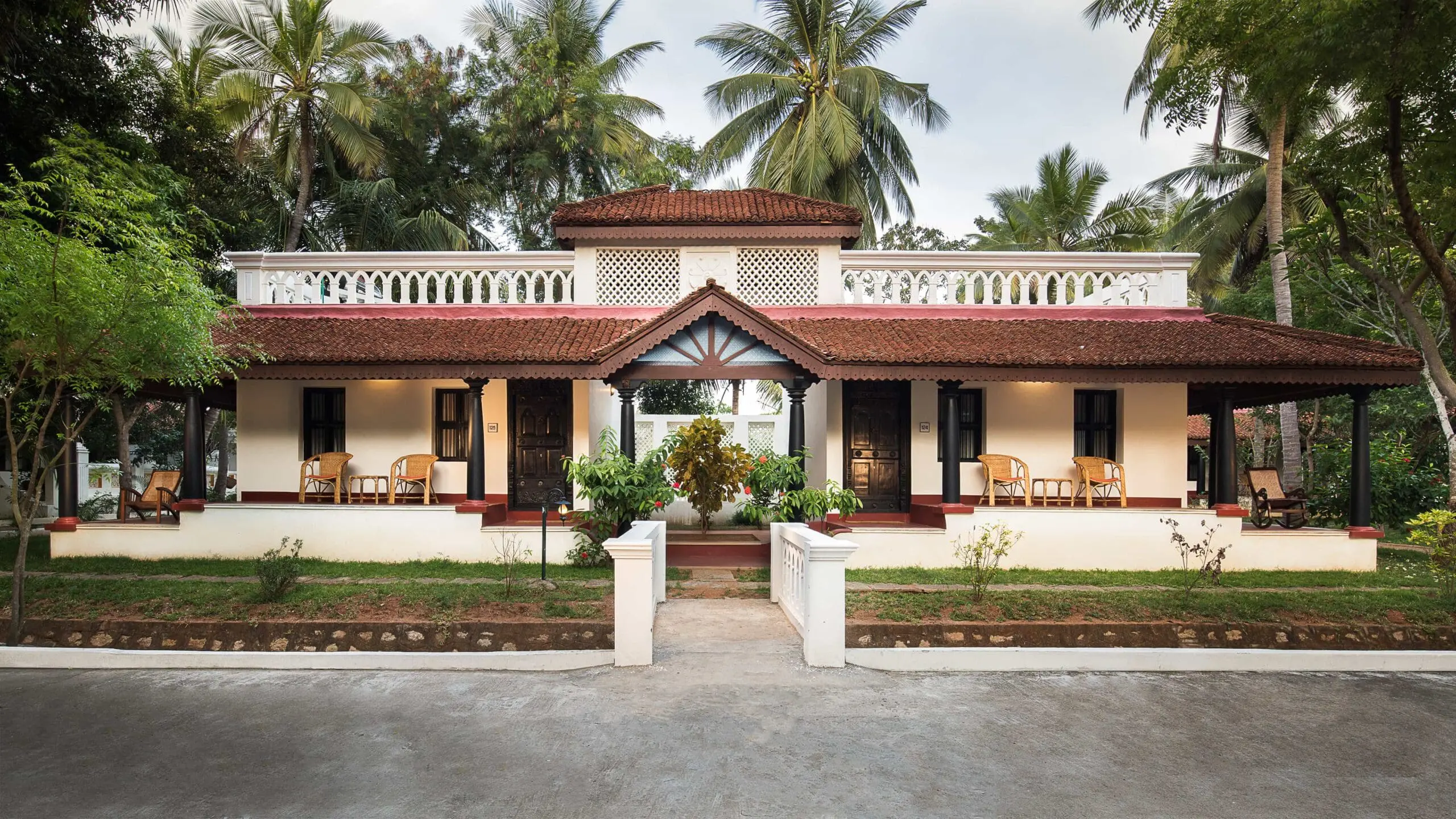 entrance to mantra koodam