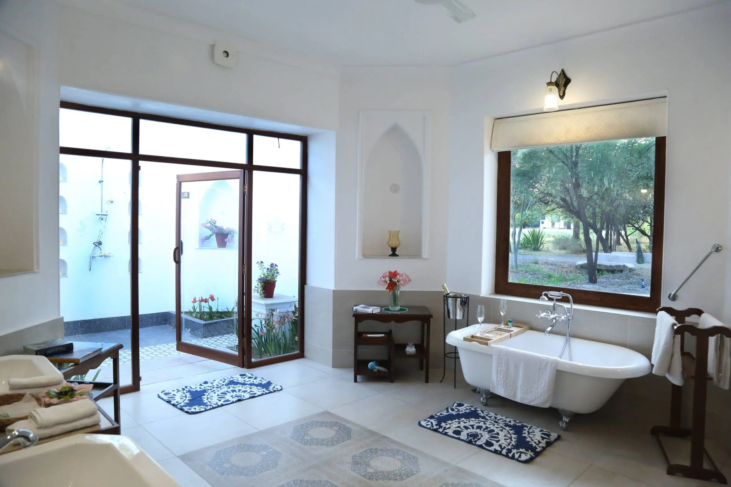 bathroom at shahpura bagh