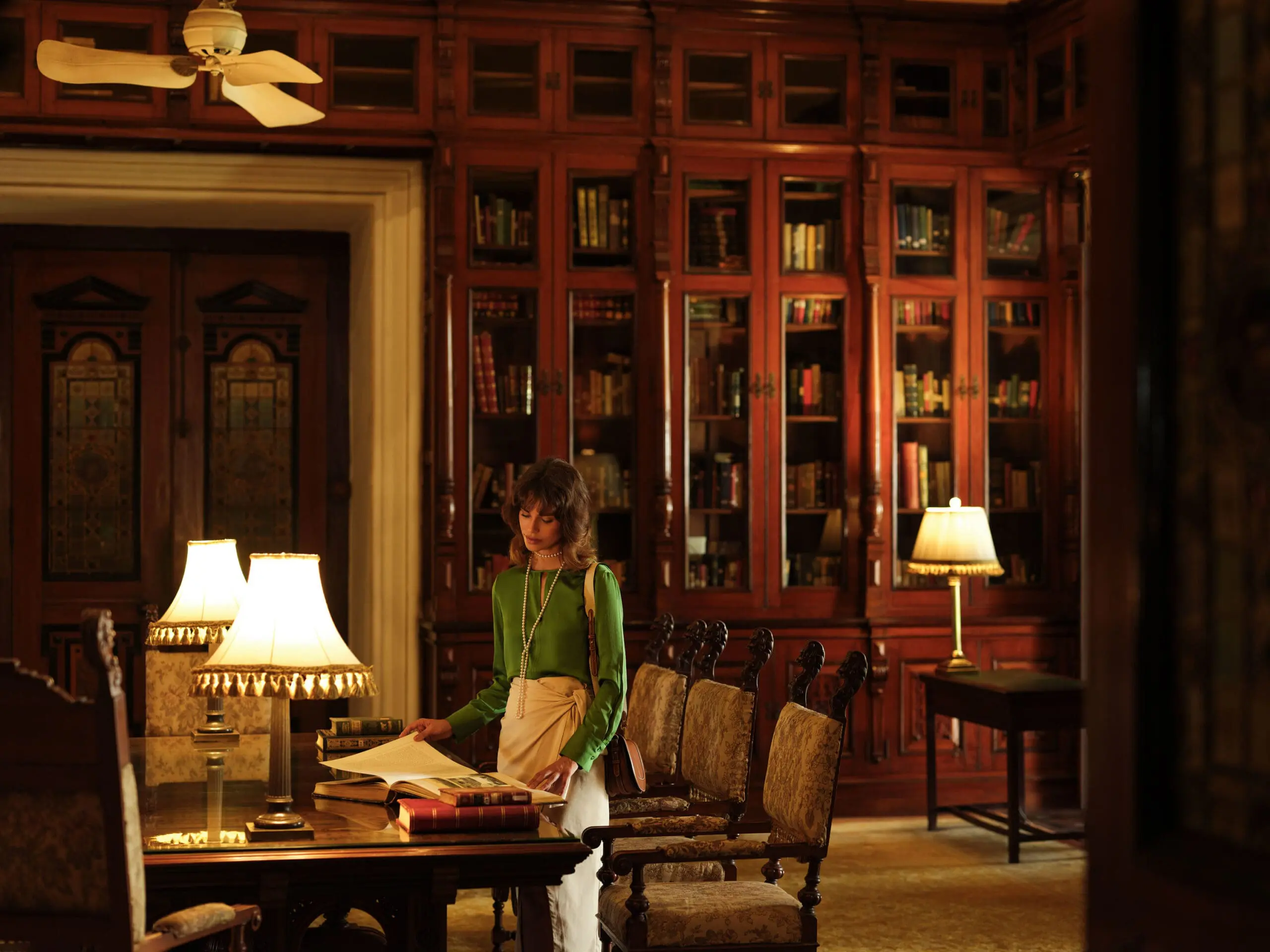 library at taj falaknuma