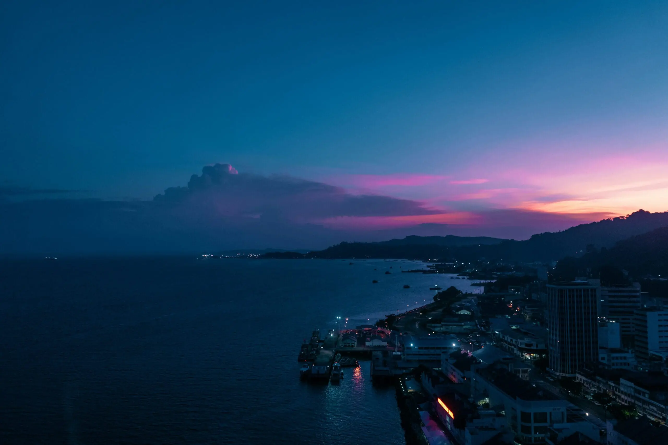 sandakan by night