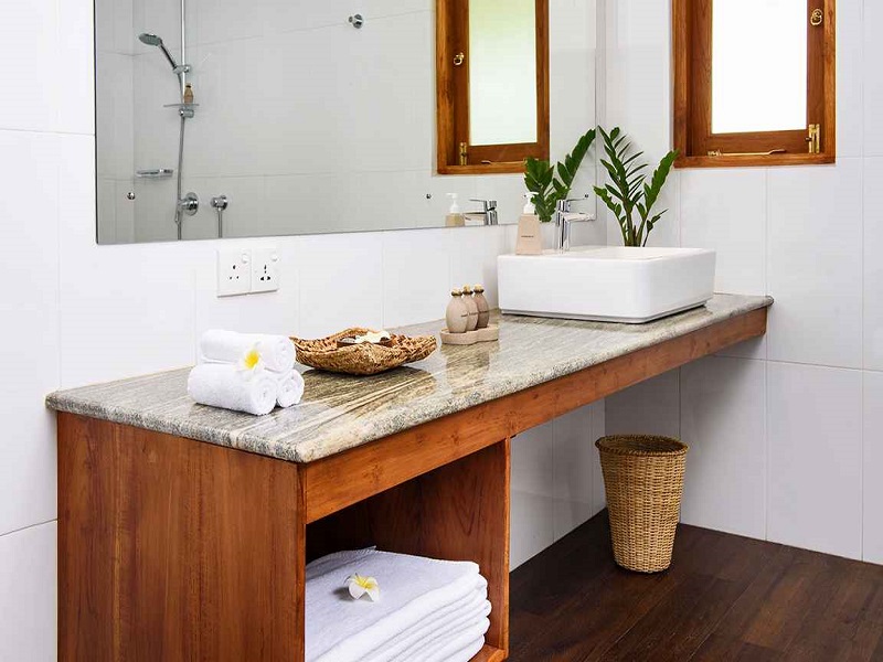 Bathroom in Notary House