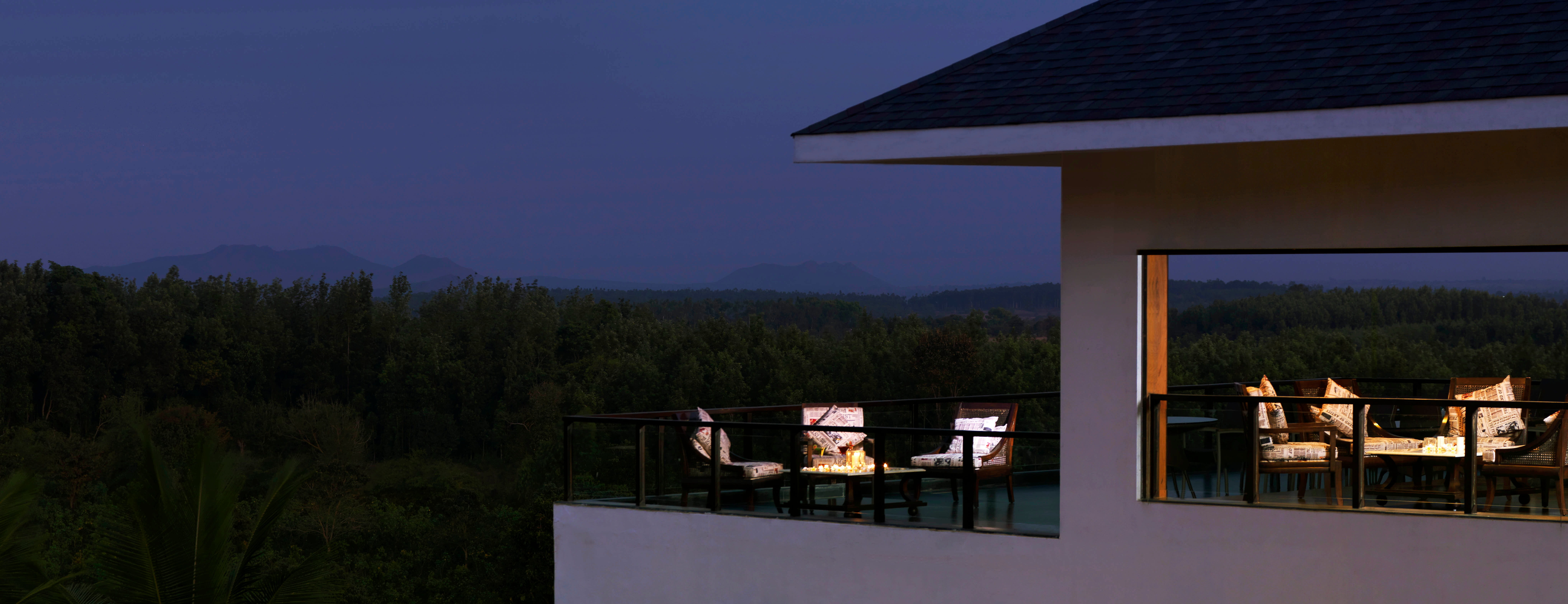 nighttime bar at serai chikmagalur