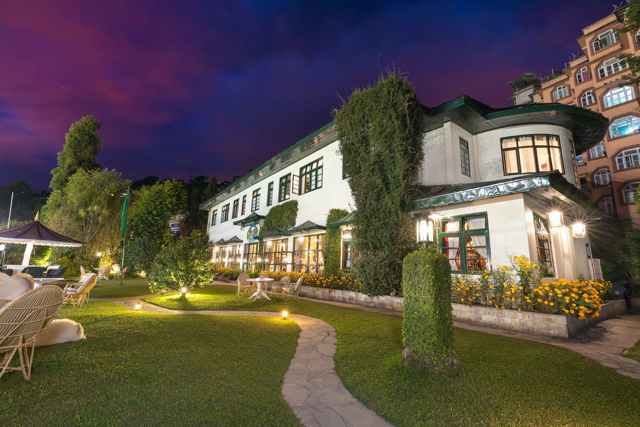 night time at the elgin nor khill hotel