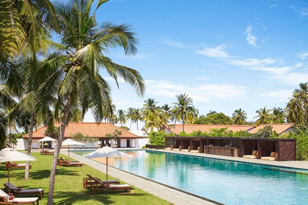 Jetwing Lagoon Pool