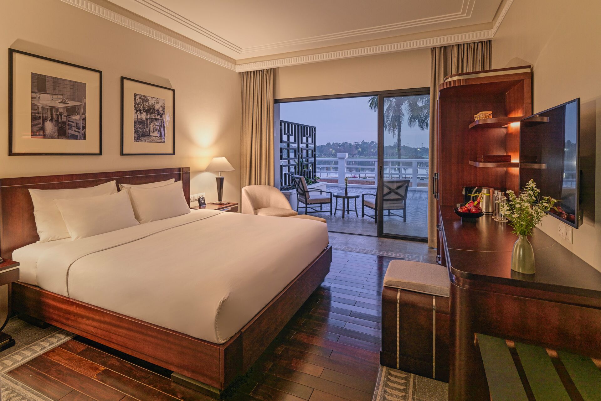 Azerai La Residence Superior room