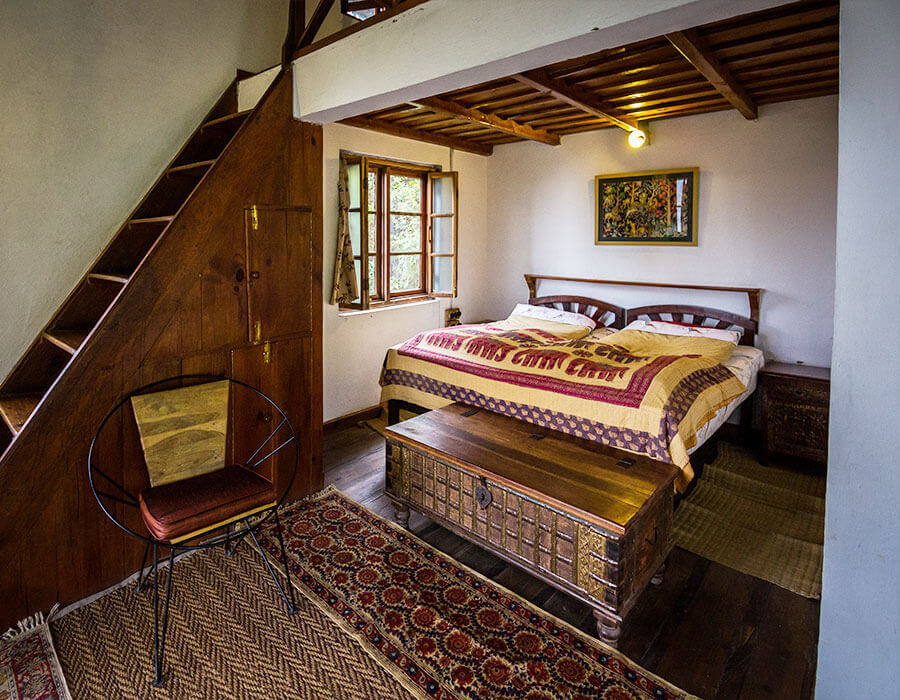 room at jungle lore birding lodge
