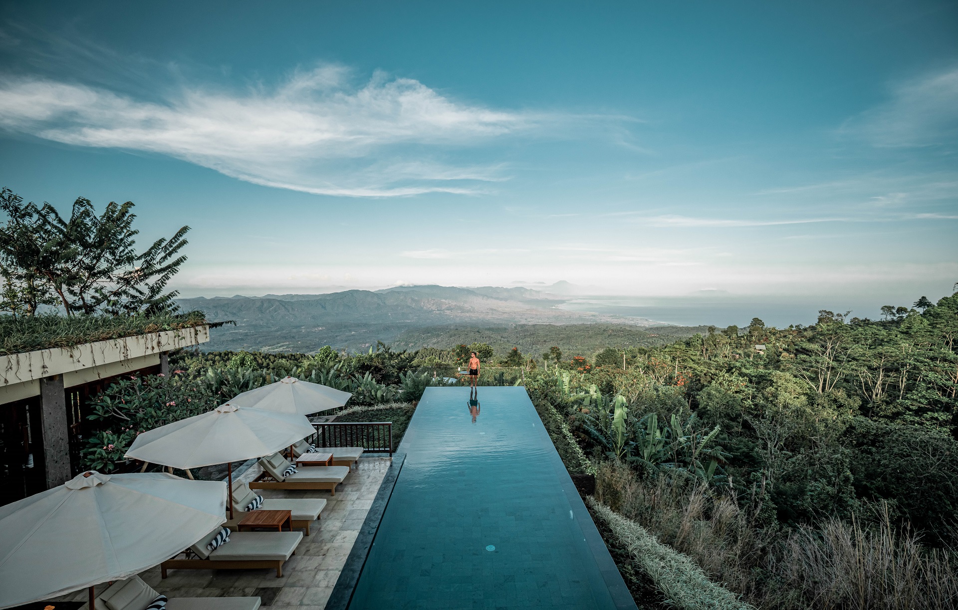 Amazing pool view at Munduk Moding Plantation Nature Resort