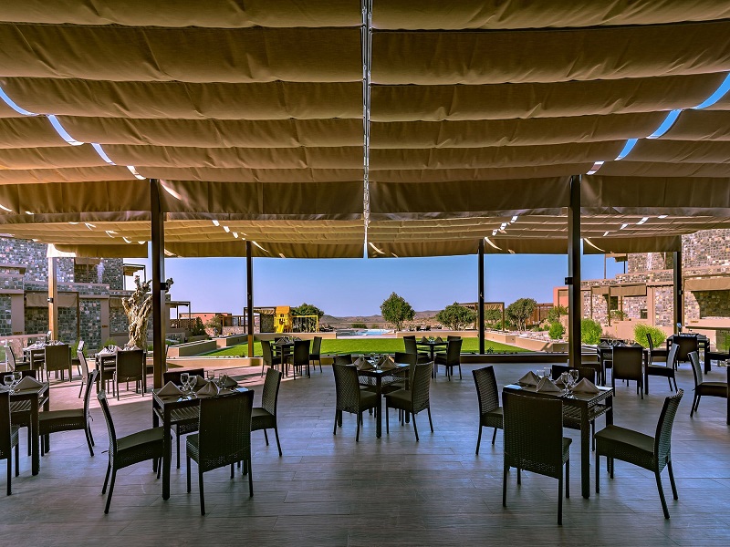 Sahab Resort restaurant dining area