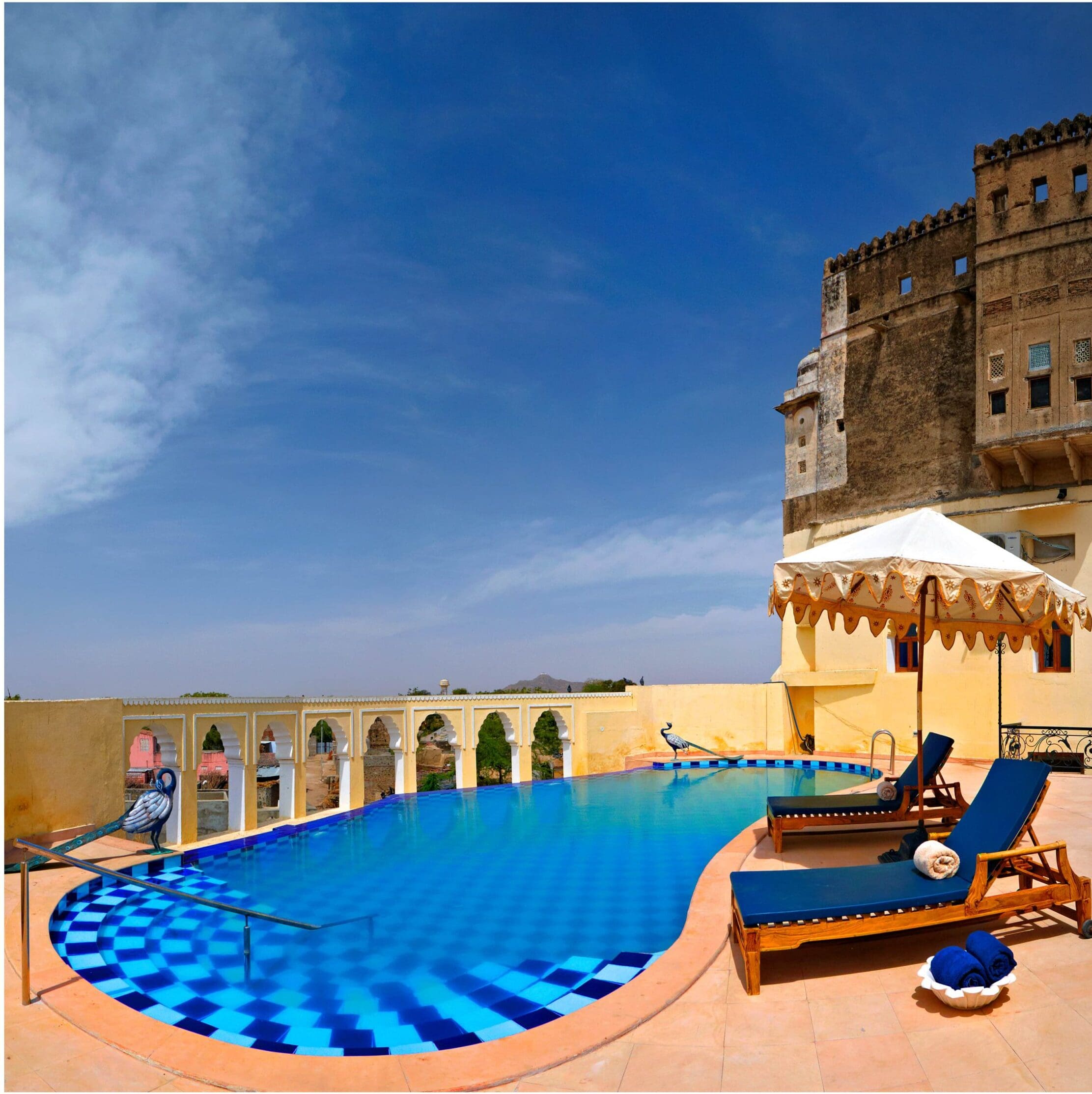 pool at fort barli