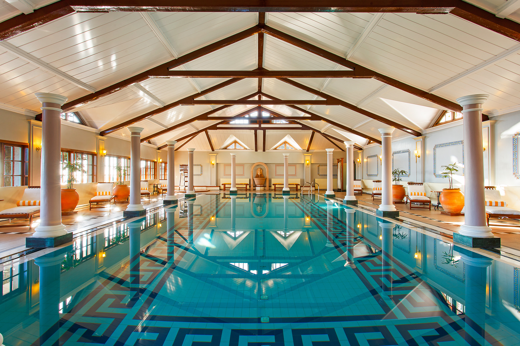 pool at the oberoi cecil